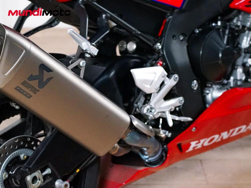 Honda CBR 1000 RR-R Fireblade SP (2022 - 23) (4)