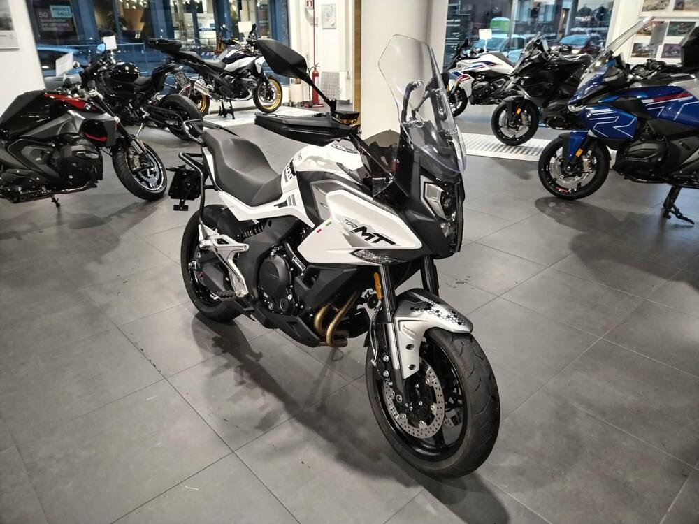 CFMOTO 700MT (2024 - 25) (6)