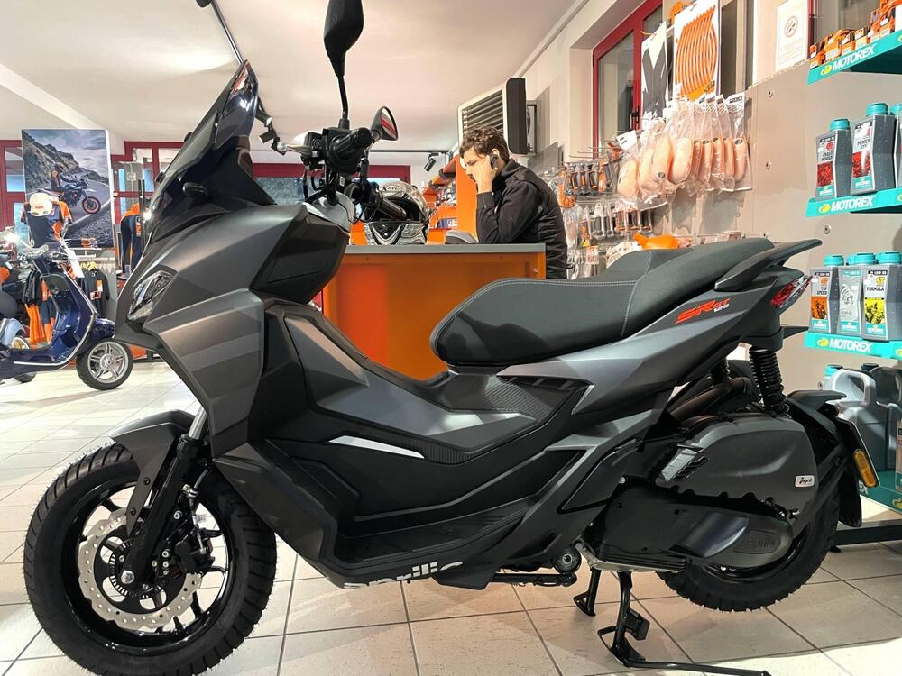 Aprilia SR GT 125 (2025) (3)