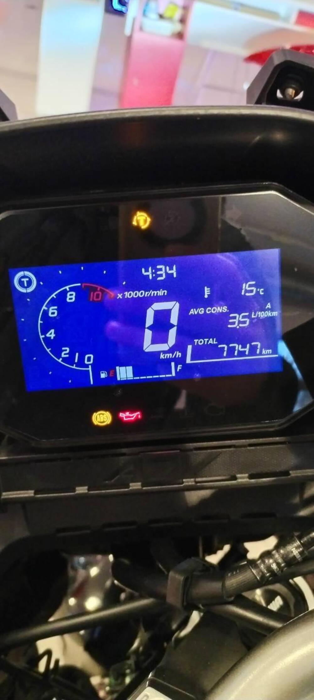 Honda ADV 350 (2022 - 24) (7)