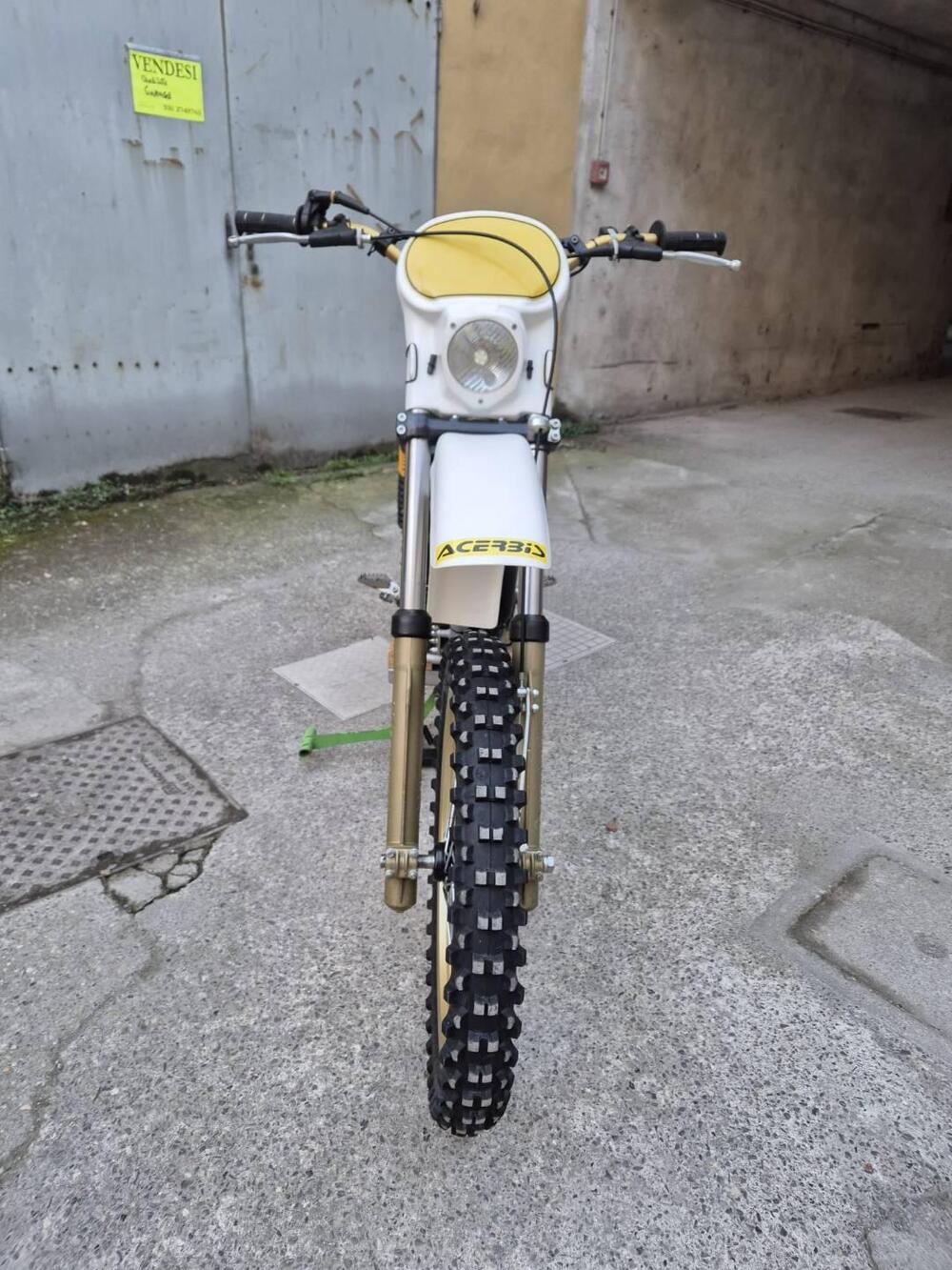 Husqvarna WR 125 (4)