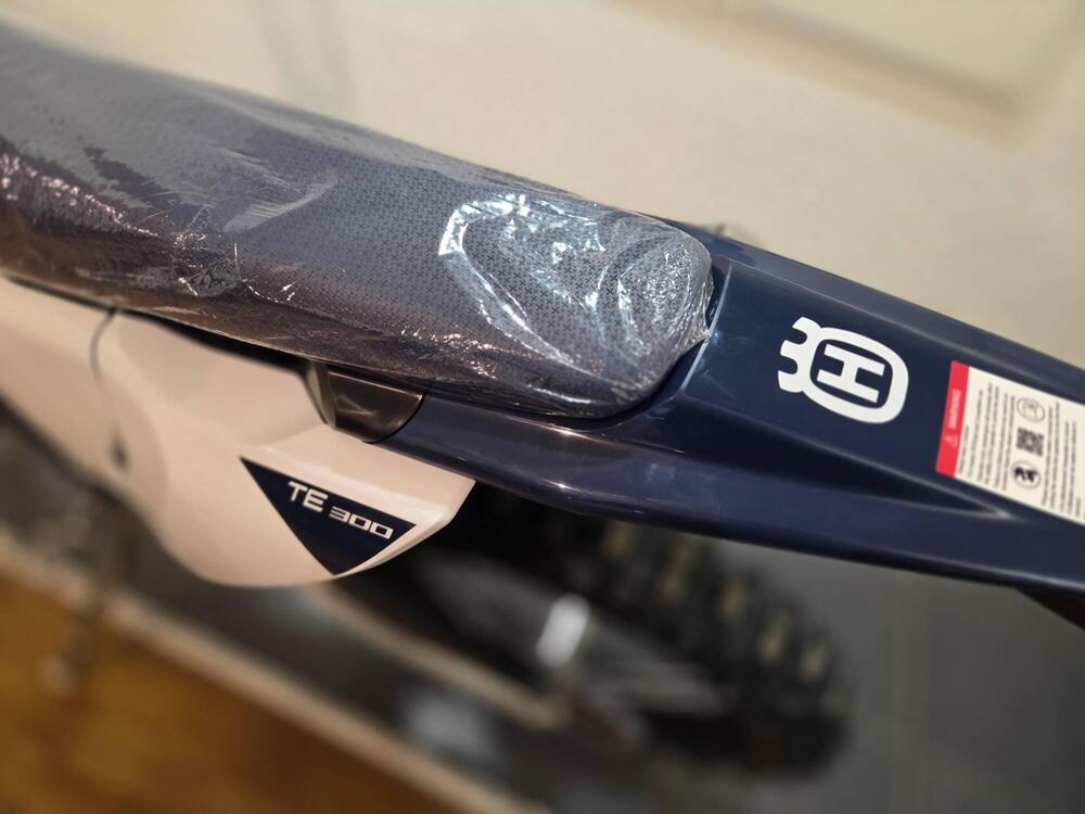 Husqvarna TE 300 (2026) (11)