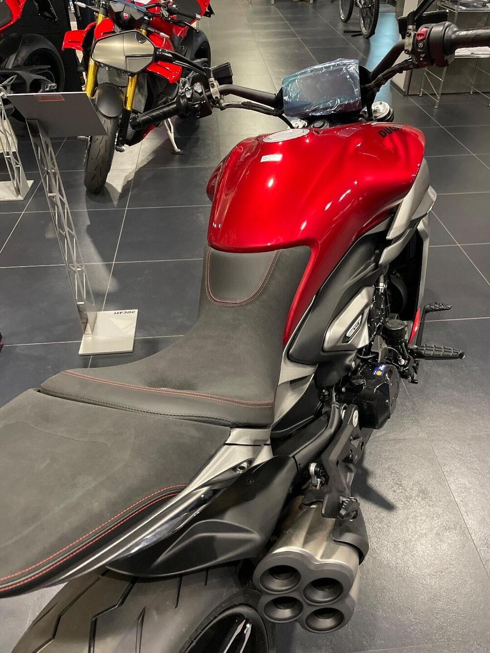 Ducati XDiavel V4 (2025) (3)
