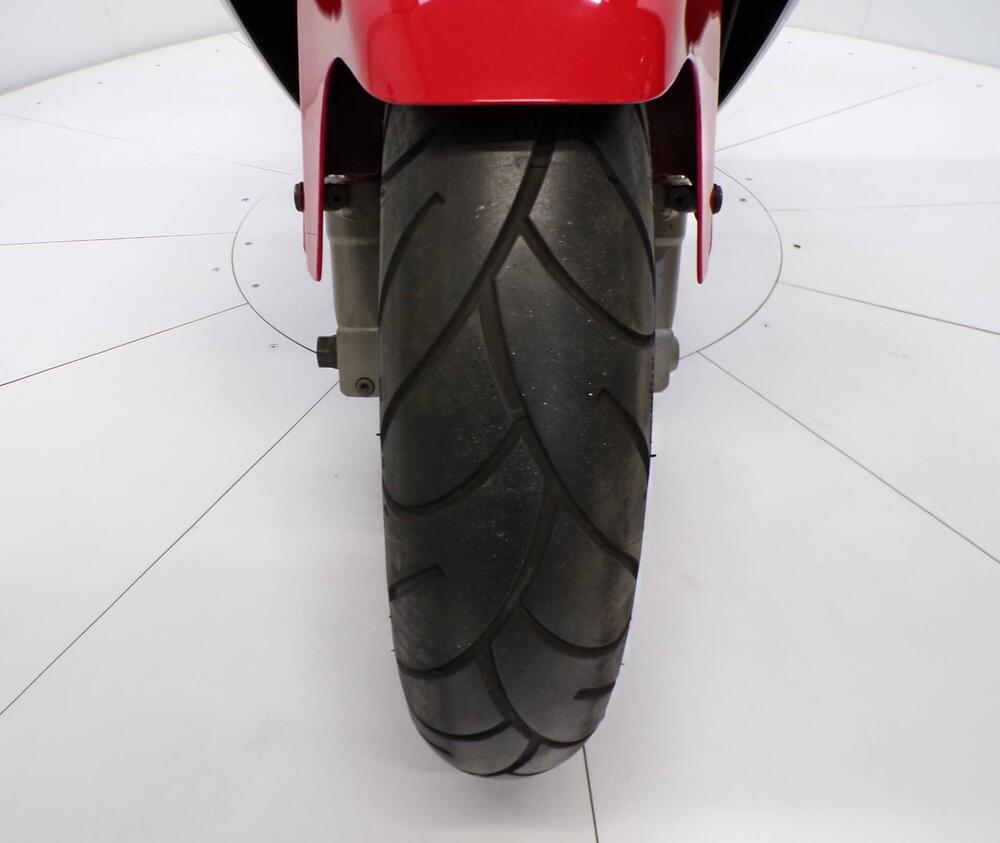 Yamaha YZF 750 R (11)