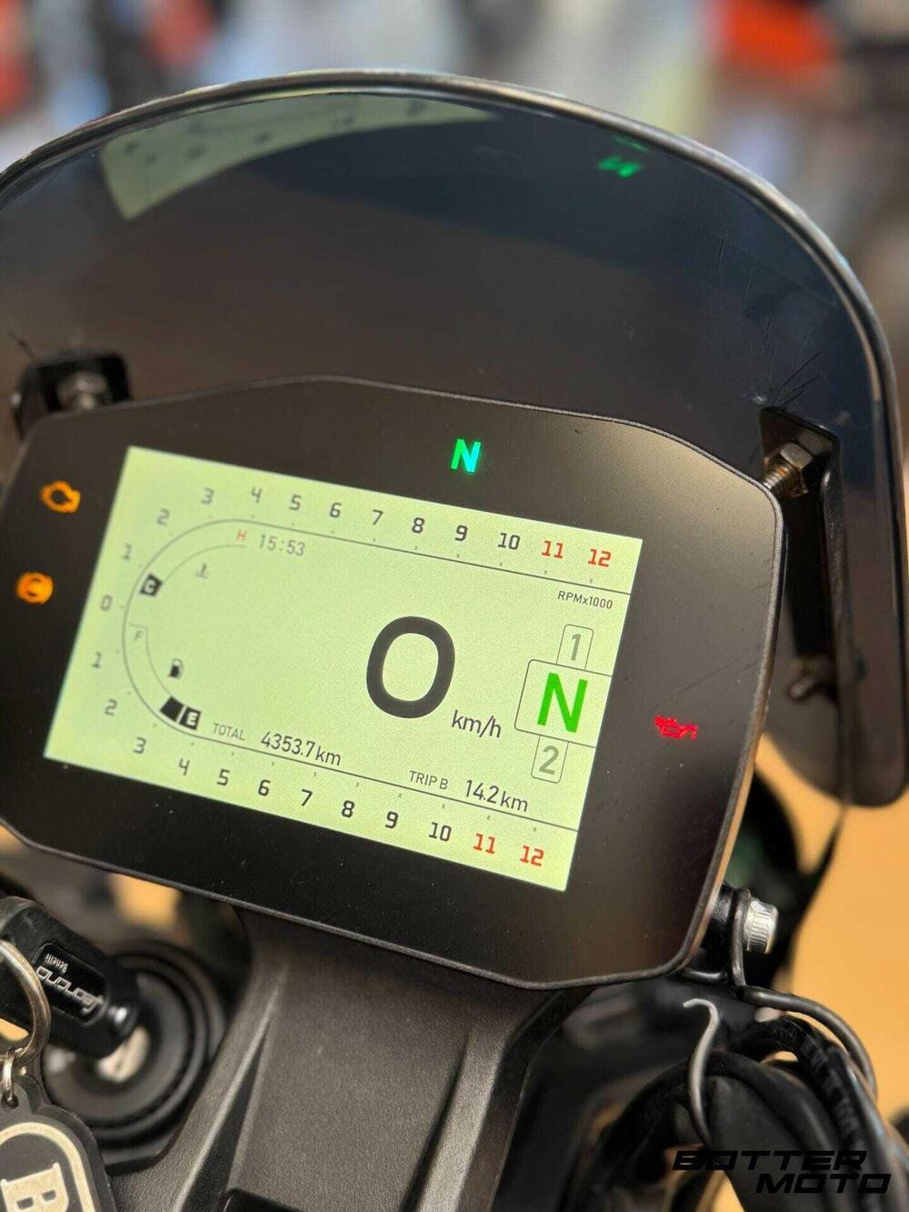 Benelli Leoncino 800 (2022 - 26) (2)