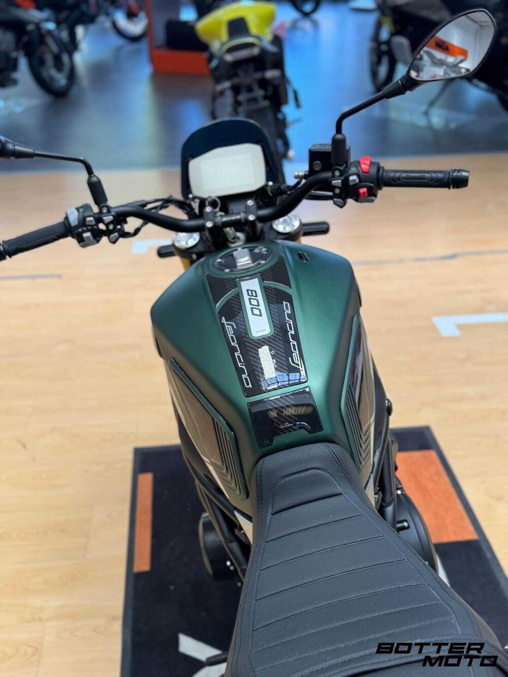 Benelli Leoncino 800 (2022 - 26) (6)