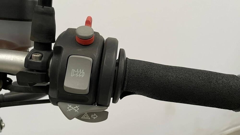 Bmw R 1200 R (2006 - 11) (13)