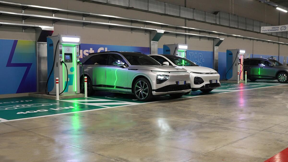 I cinesi di Xpeng come Tesla sulla ricarica: con questi due SUV viaggi gratis per 18.000 km