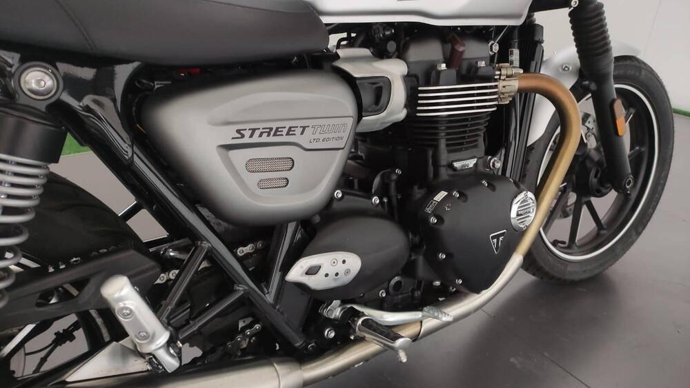 Triumph Street Twin EC1 Special Edition (2022 - 23) (12)