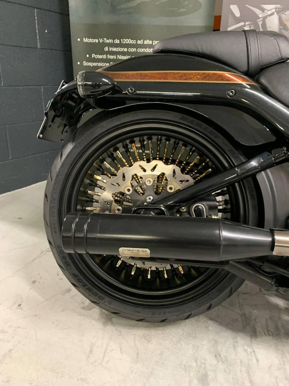 Harley-Davidson 1800 Breakout Pro Street (2016 - 17) - FXSBSE (6)