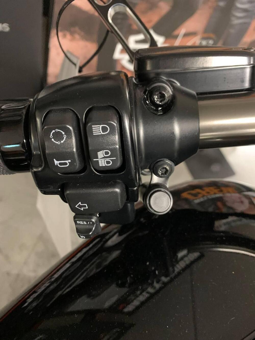 Harley-Davidson 1800 Breakout Pro Street (2016 - 17) - FXSBSE (10)