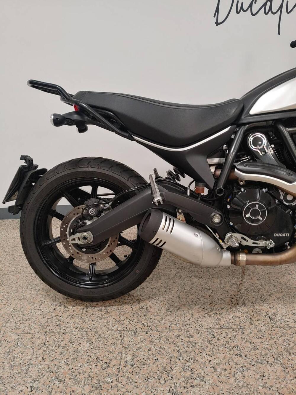 Ducati Scrambler 800 Icon (2021 - 22) (7)