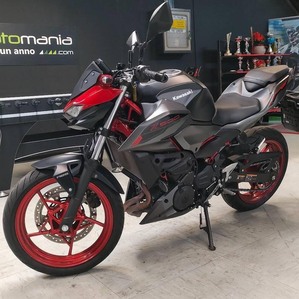 Kawasaki Z 500 SE (2024 - 26) (2)