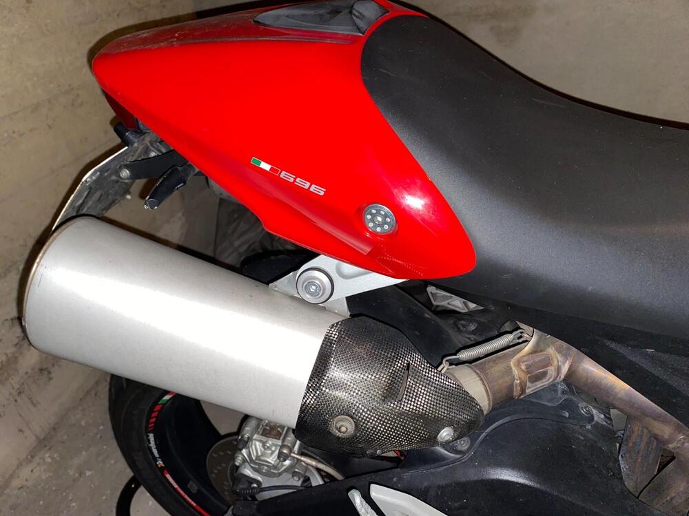 Ducati Monster 696 Plus (2007 - 14) (5)
