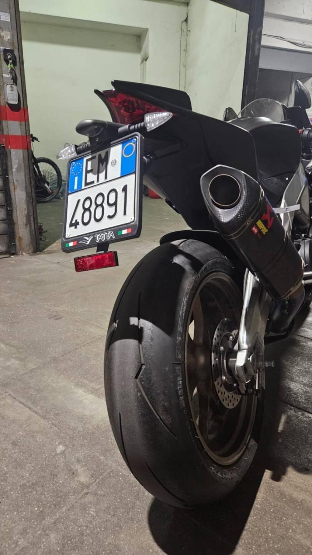 Aprilia RSV4 1100 Factory (2019 - 20) (2)