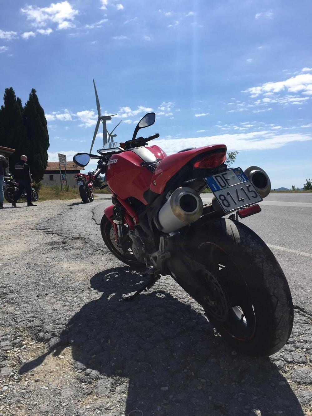 Ducati Monster 696 Plus (2007 - 14) (4)