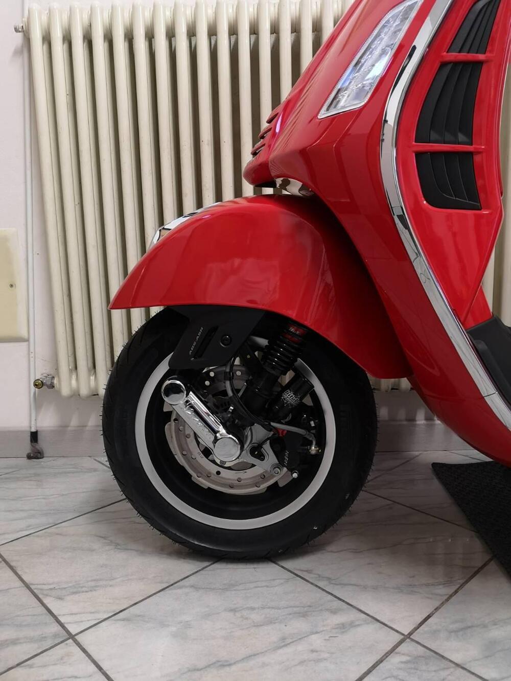 Vespa GTS 300 Super (2023 - 24) (3)