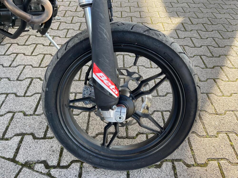 Betamotor RR 125 4T Motard T (2023 - 24) (9)