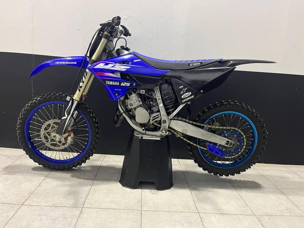 Yamaha YZ 125 (2022) (2)
