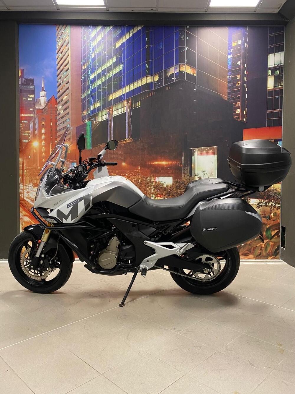 CFMOTO 650MT (2021 - 24) (3)