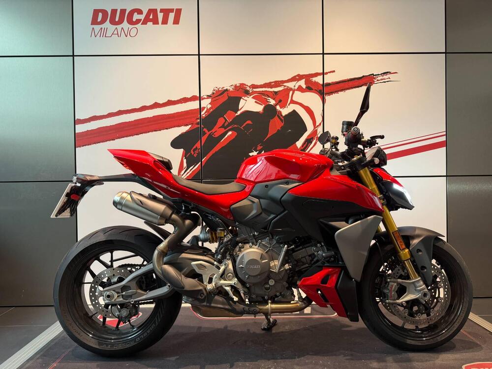 Ducati Streetfighter V2 S (2025)