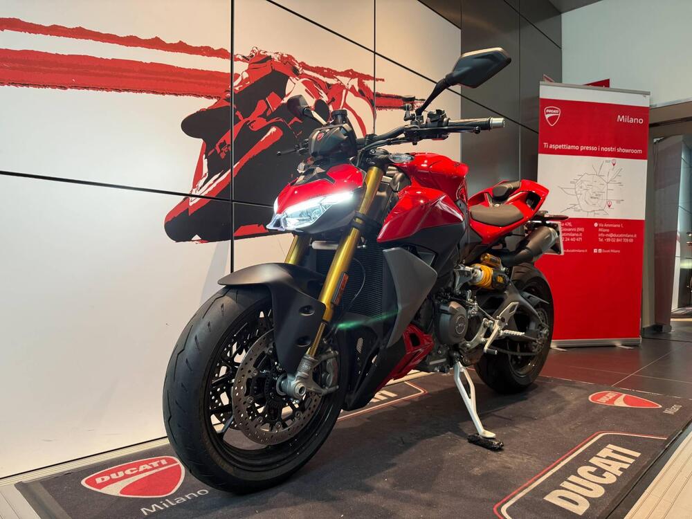 Ducati Streetfighter V2 S (2025) (14)