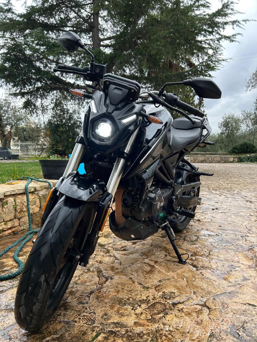 Voge Brivido 125R (2023 - 25) (5)