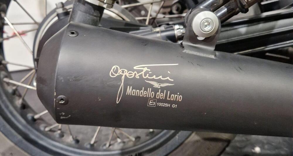 Moto Guzzi V7 III Rough (2018 - 20) (5)