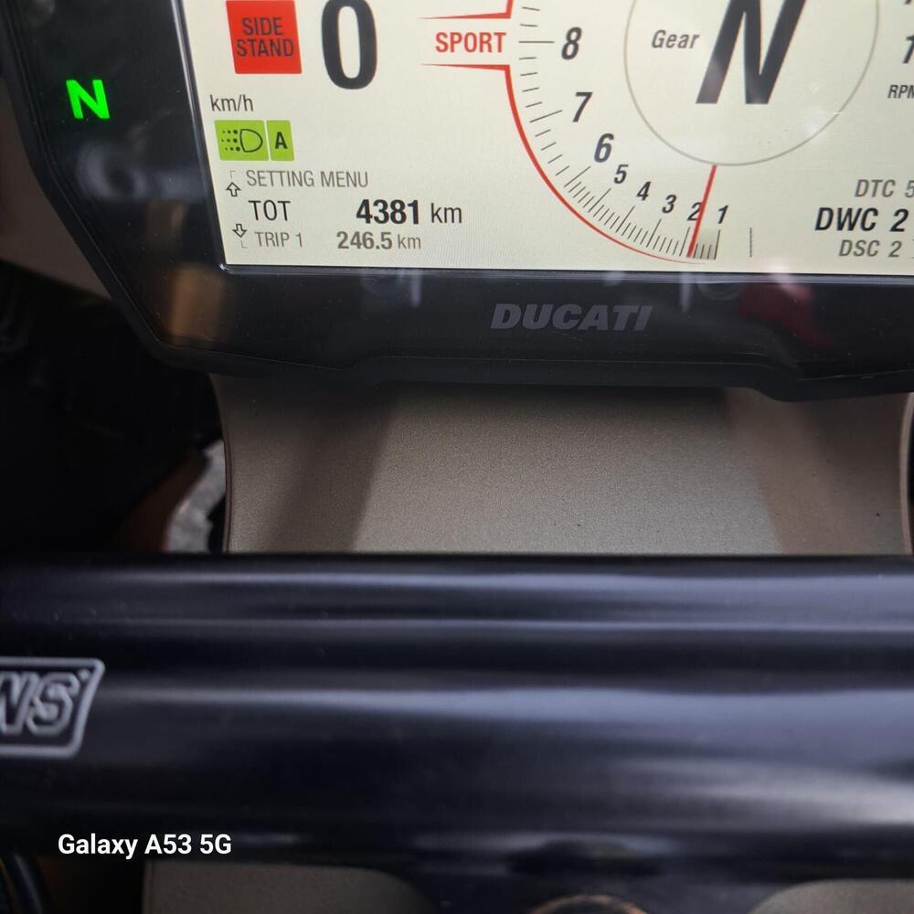 Ducati Panigale V4 R (2023 - 24) (8)