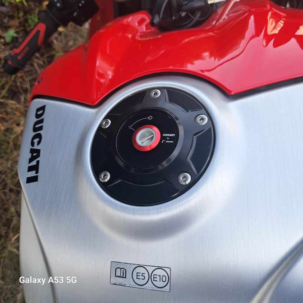 Ducati Panigale V4 R (2023 - 24) (11)