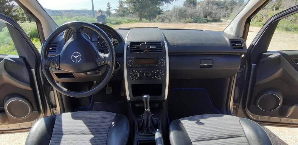 Mercedes-Benz Classe A usata a Foggia (6)
