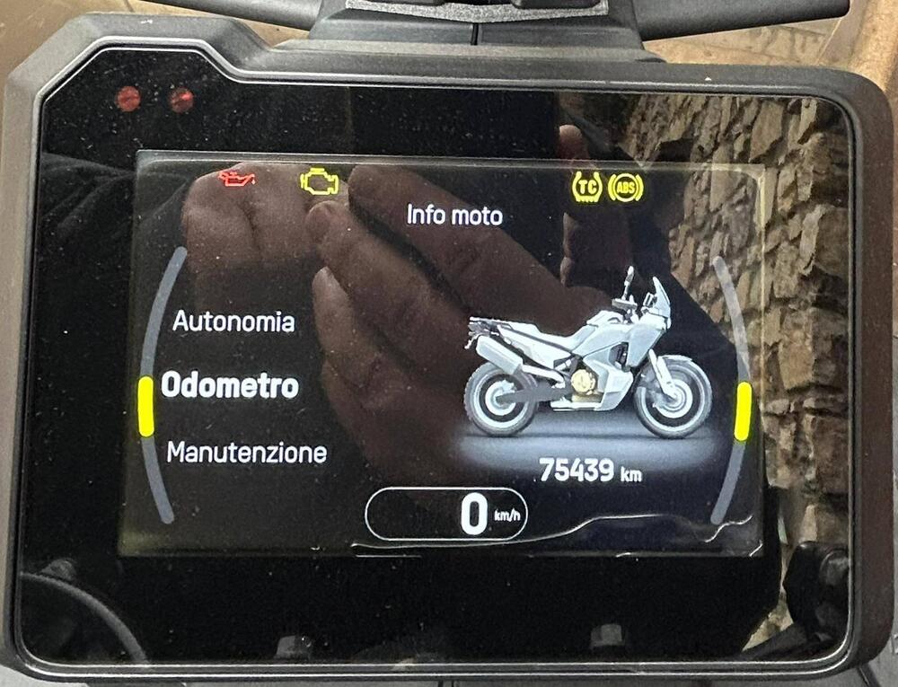 Husqvarna Norden 901 (2022 - 25) (5)