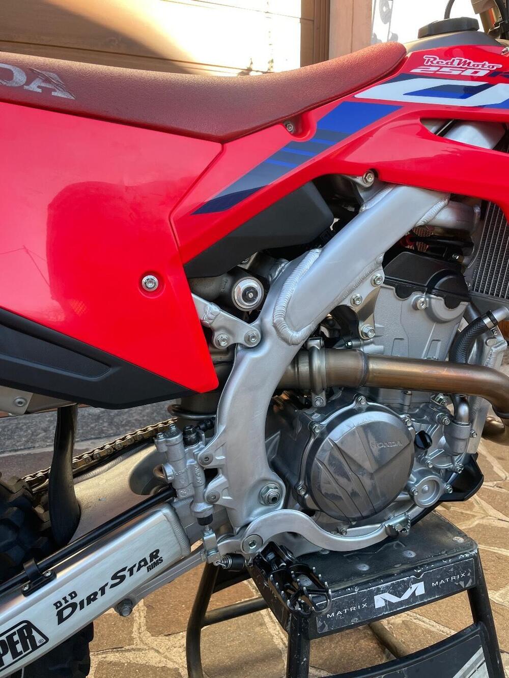 Honda CRF 250 R (2023) (5)