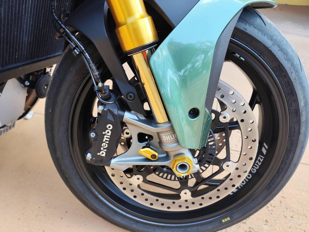 Moto Guzzi V100 Mandello S (2025) (4)