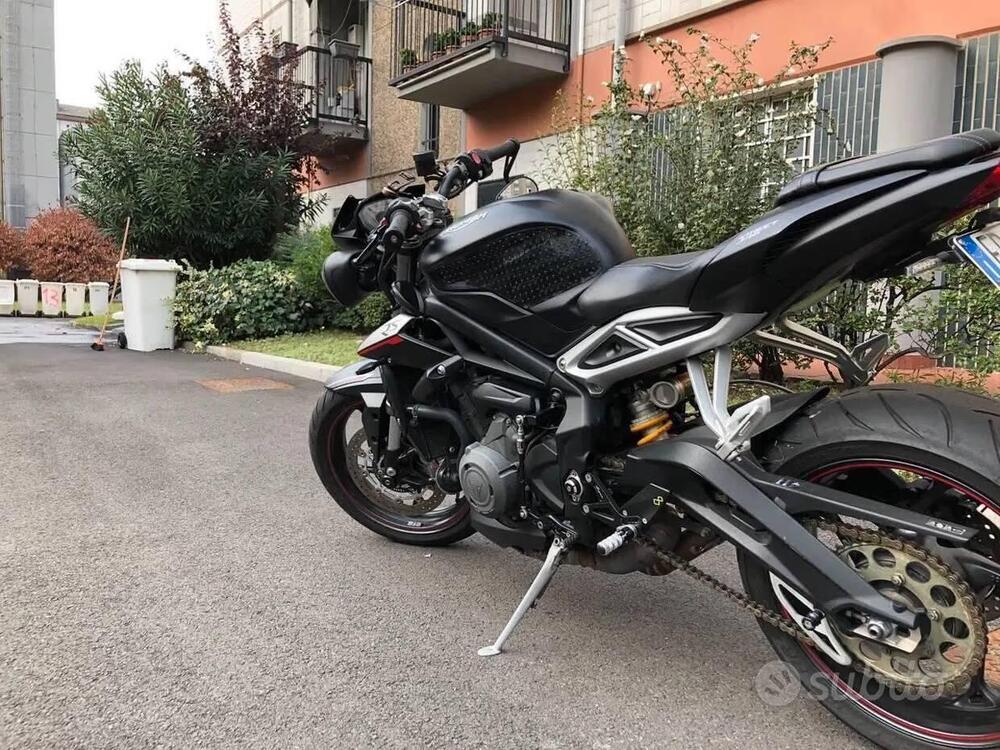 Triumph Street Triple RS (2017 - 19) (18)