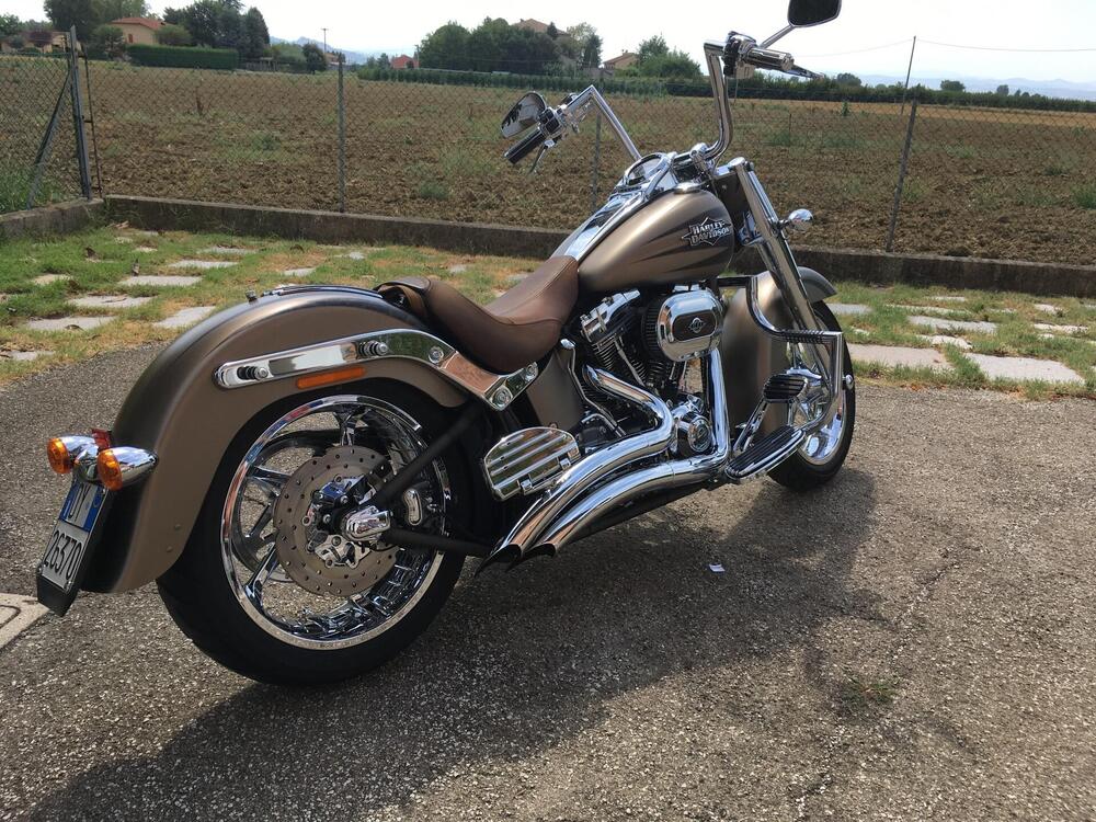 Harley-Davidson 1800 Convertible (2012) - FLSTSE (4)