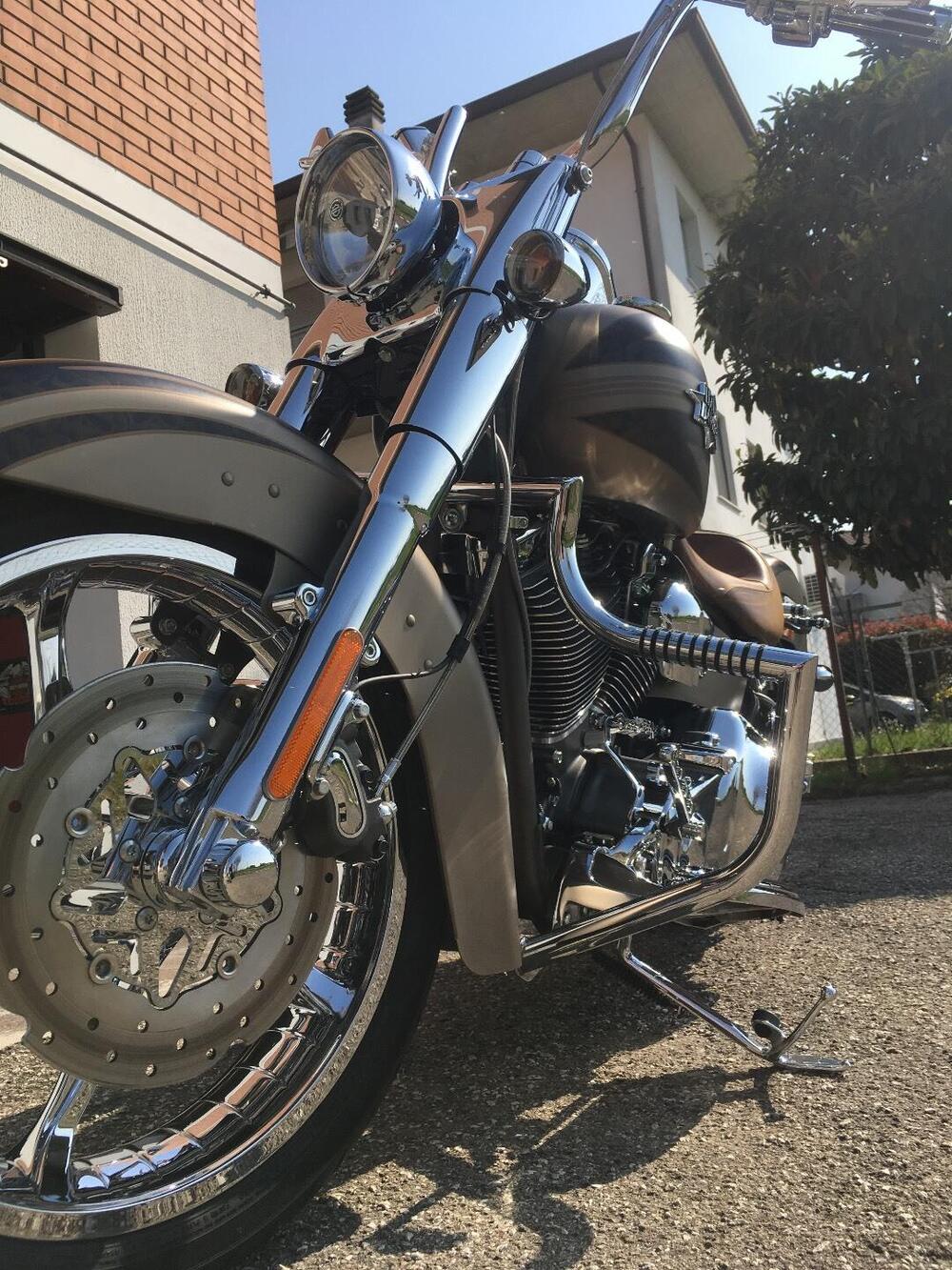 Harley-Davidson 1800 Convertible (2012) - FLSTSE (7)
