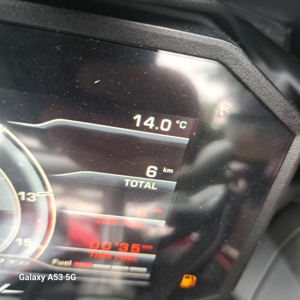 MV Agusta Turismo Veloce 800 Lusso SCS (2021 - 25) (8)