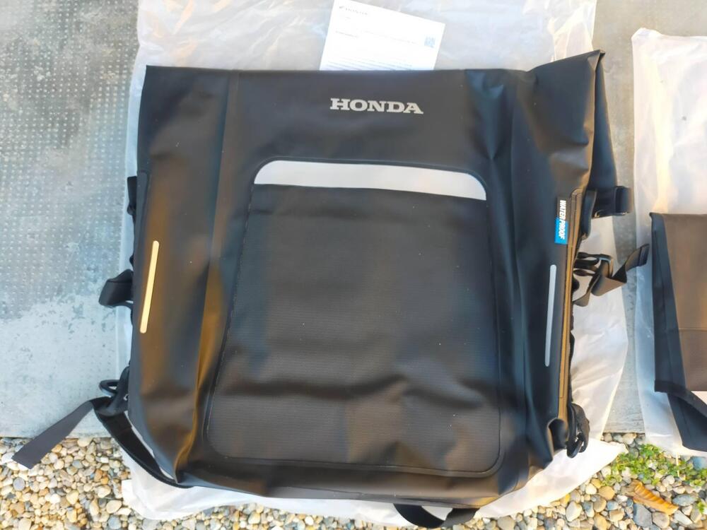 Honda Africa Twin CRF 1100L Travel Edition DCT (2022 - 23) (9)