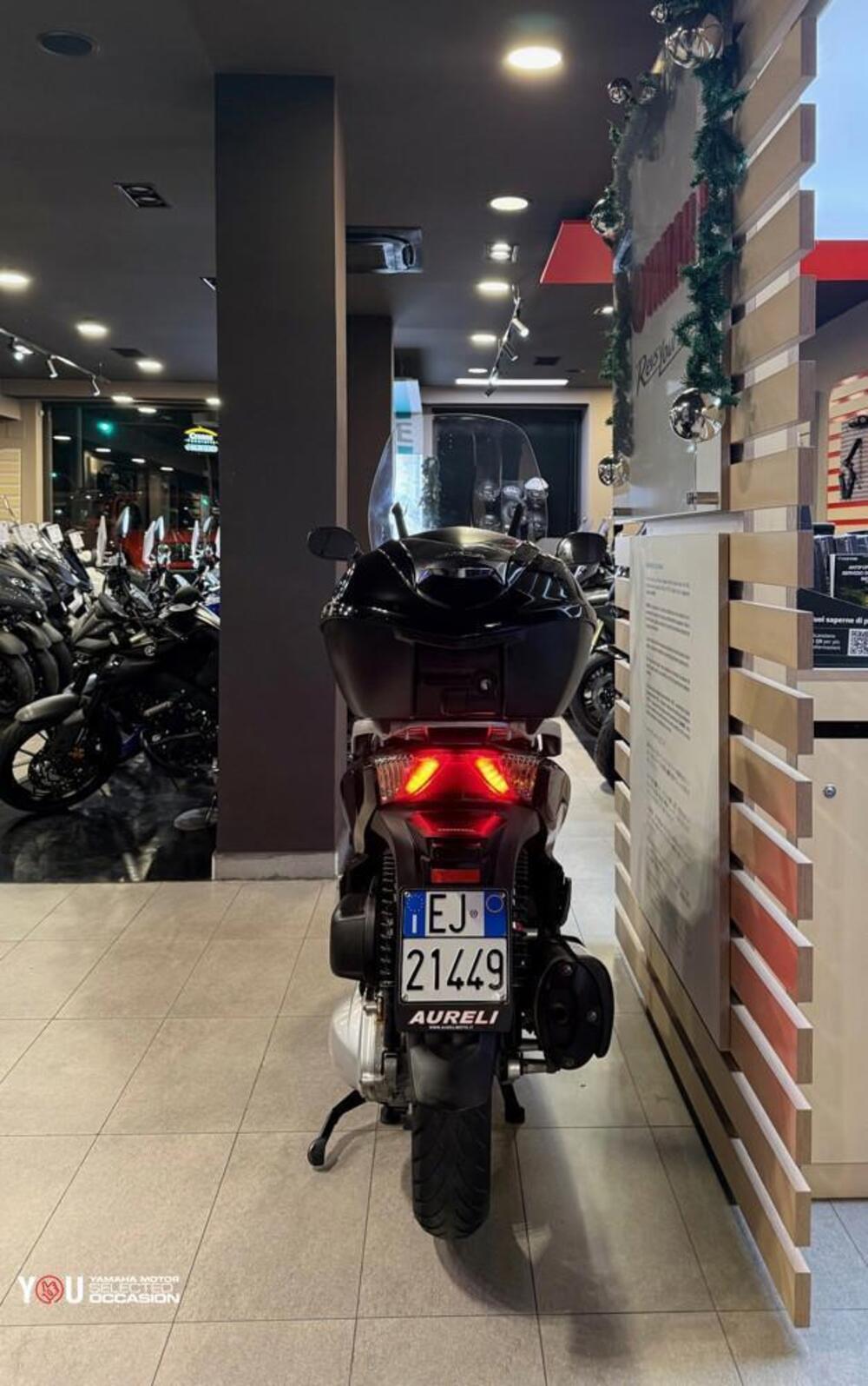 Honda SH 300 i ABS (2016 - 20) (6)