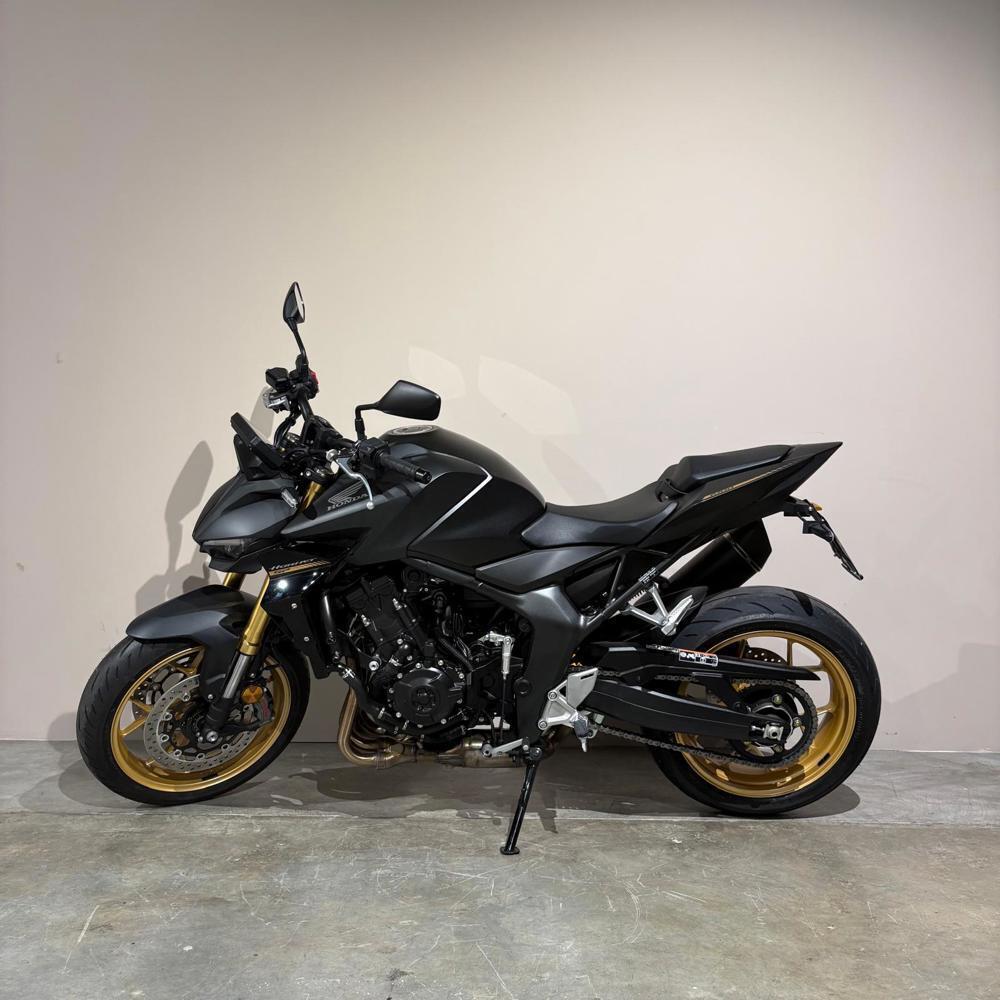 Honda CB 1000 Hornet SP (2025) (3)