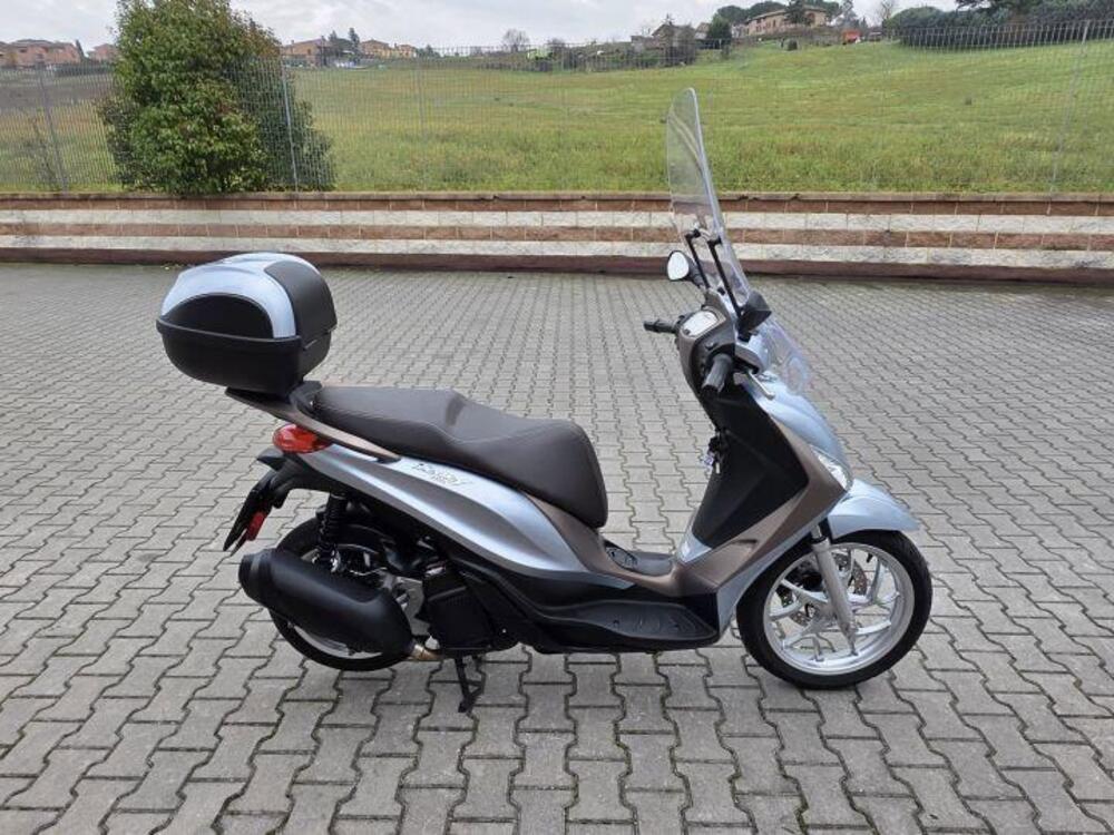 Piaggio Medley 150 ABS (2021 - 25) (4)