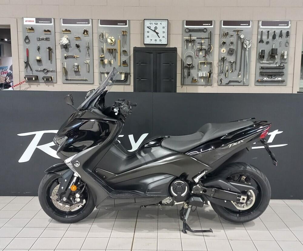 Yamaha T-Max 530 (2017 - 19) (2)