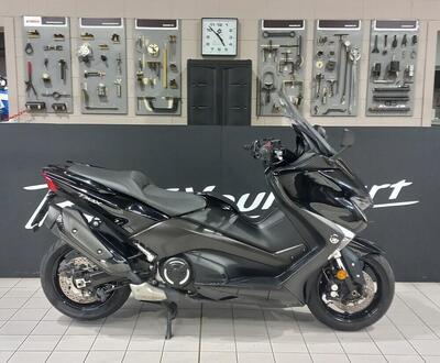 Yamaha T-Max 530 (2017 - 19) usata