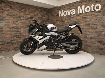 Bmw M 1000 R (2025) usata