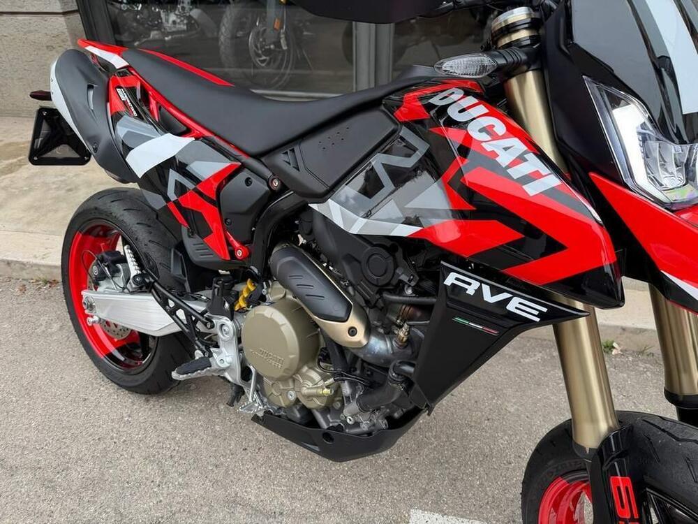 Ducati Hypermotard 698 Mono RVE (2024 - 25) (4)