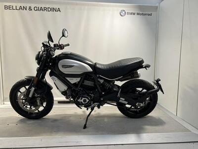 Ducati Scrambler 1100 Dark Pro (2020 - 24) usata
