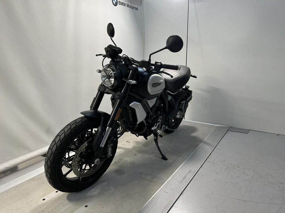 Ducati Scrambler 1100 Dark Pro (2020 - 24) (4)
