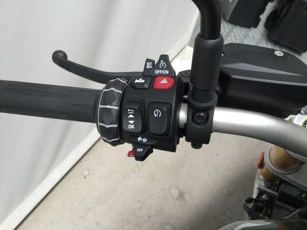 Bmw R 12 nineT (2023 - 25) (11)