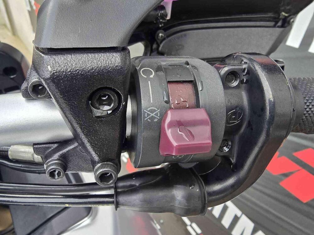 Ducati Multistrada 1200 ABS (2010 - 12) (11)